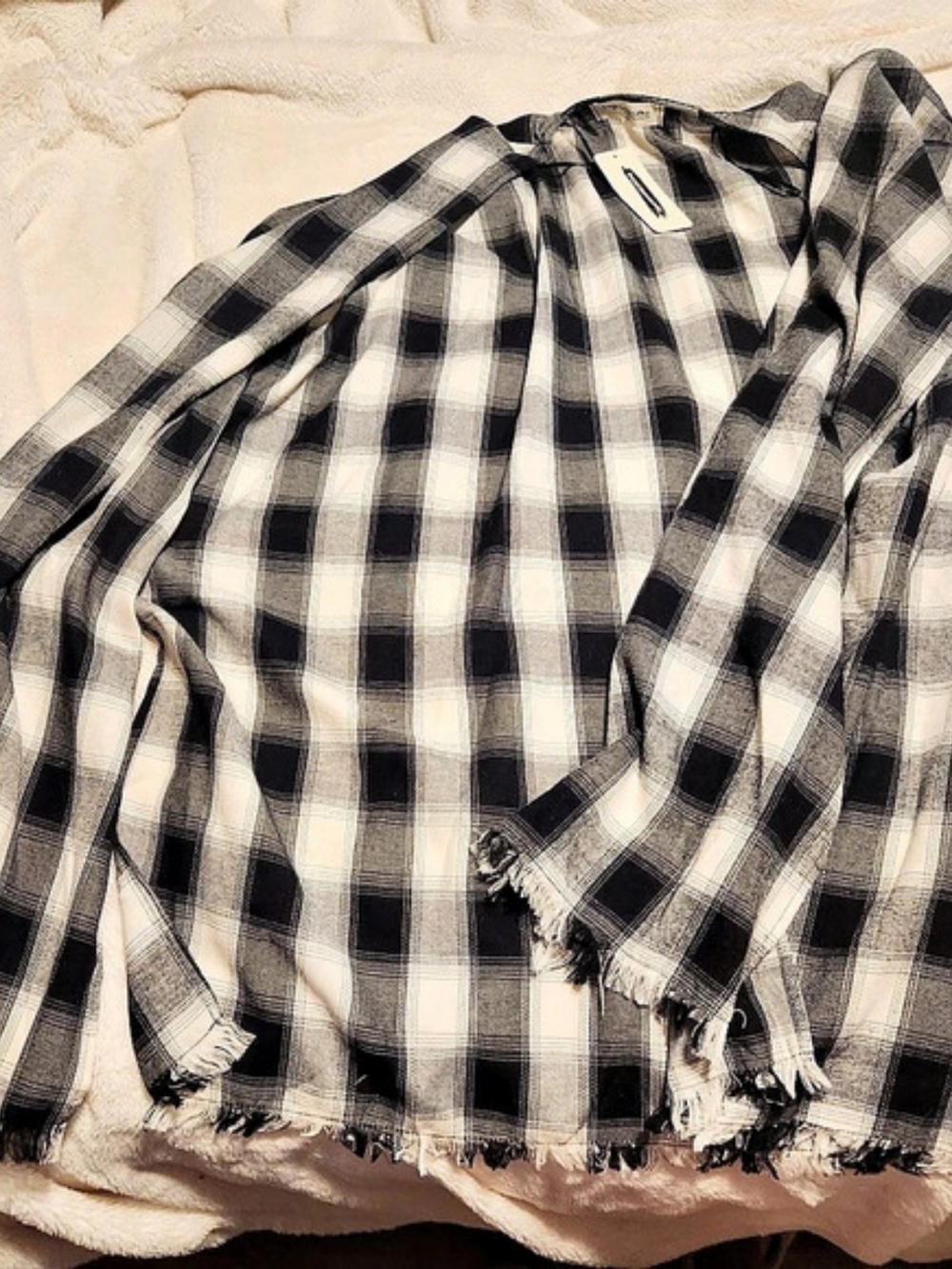 Impressions Plaid Frayed Hem Poncho Size Small NWT